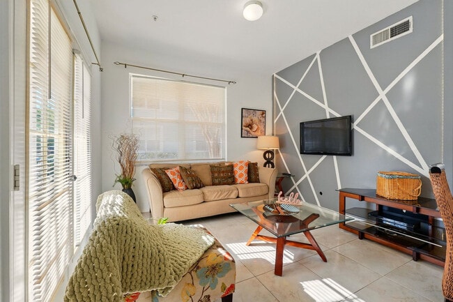 Building Photo - 4005 Venetian Bay Dr