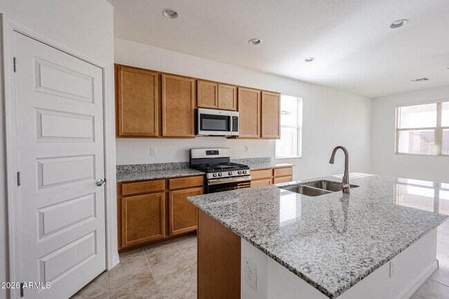 Foto del edificio - 26134 N 170th Ave