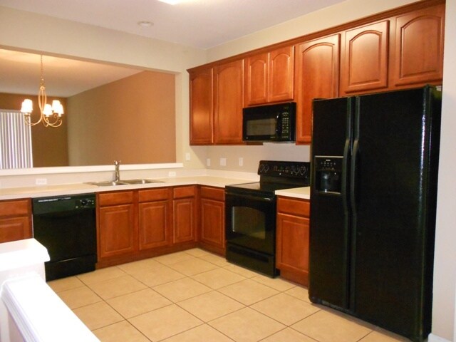 Foto del edificio - Sanford - 3 Bedroom 2.5 Bathroom - 1495.00