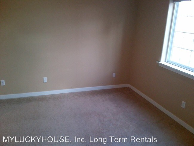 Building Photo - 20898 Nova Loop