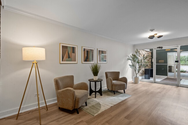 Foto del edificio - 375 W Winchester Rd