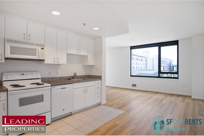 Building Photo - The Beacon: Jr 1 Bed w/ Parking Included, W/D in unit, Pool, Hot Tub, Shared Roof Deck, Dog Park,...