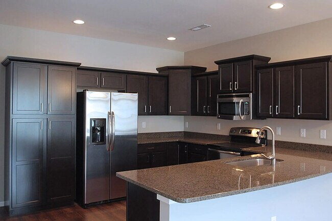 Foto del edificio - 710 Arch Rock Rd