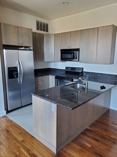 Primary Photo - 460 Harrison Ave