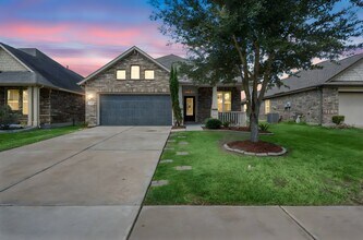 Building Photo - 3835 Raintree Village Dr