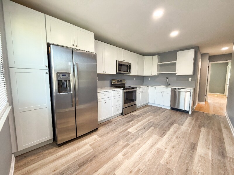 Foto principal - 263-265 Florence Dr