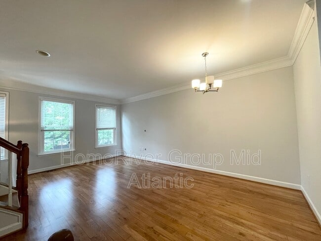 Building Photo - 42570 Magellan Square