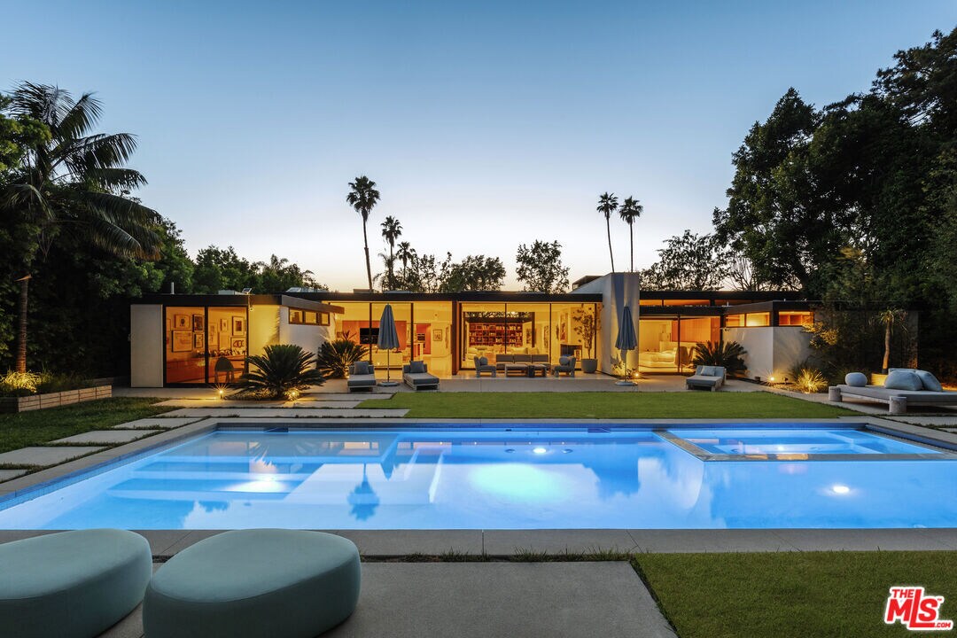 Foto principal - 570 Evelyn Pl