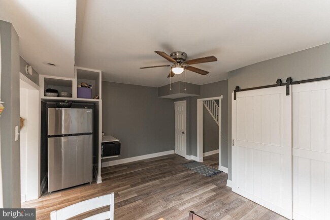 Foto del edificio - 3092 Memphis St