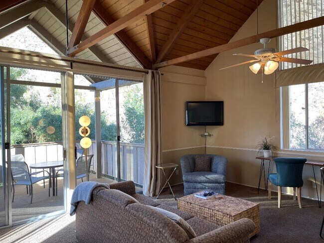 Foto del edificio - 46880 Mountain Cove Dr