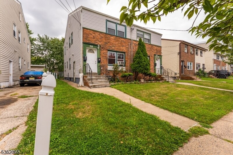 Foto principal - 720 Thomas St