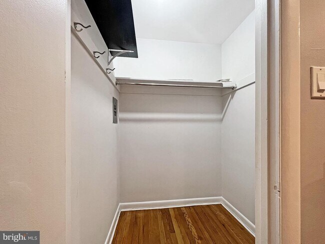 Foto del edificio - 5015 Sentinel Dr