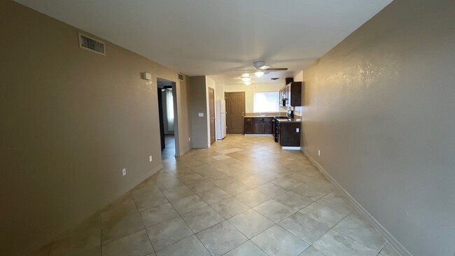 Building Photo - 2 bed 1 bath ground floor $1300 rent BHCRE...