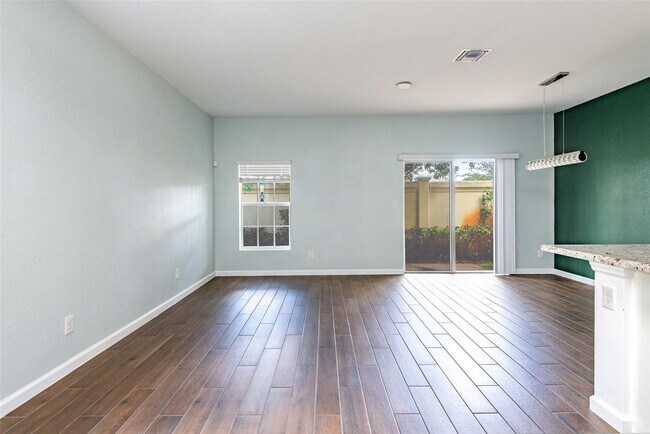 Foto del edificio - 1134 NW 40th Ter