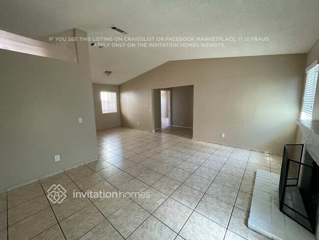 Building Photo - 27376 Rustic Ln