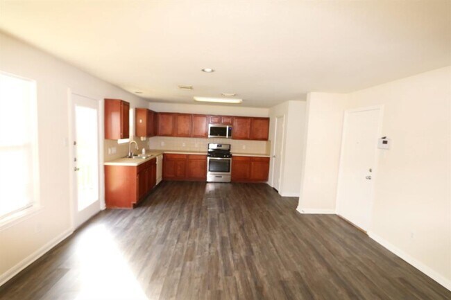 Foto del edificio - 9206 Pinderfield Ct