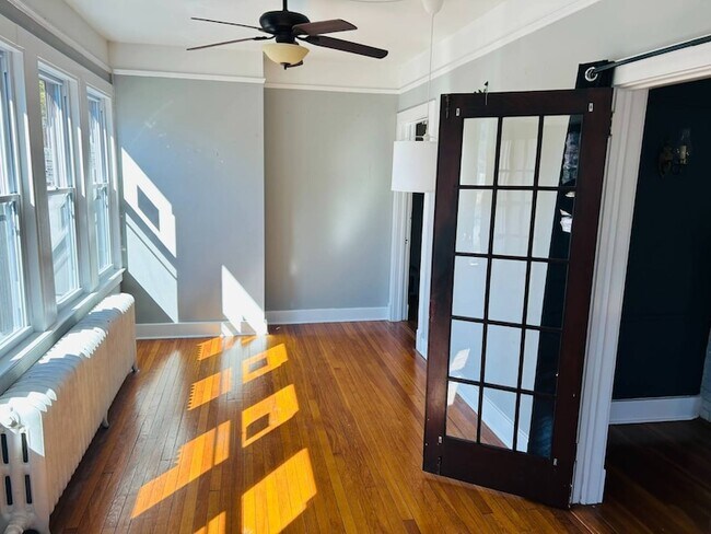 Foto del edificio - 11 Elliott Pl