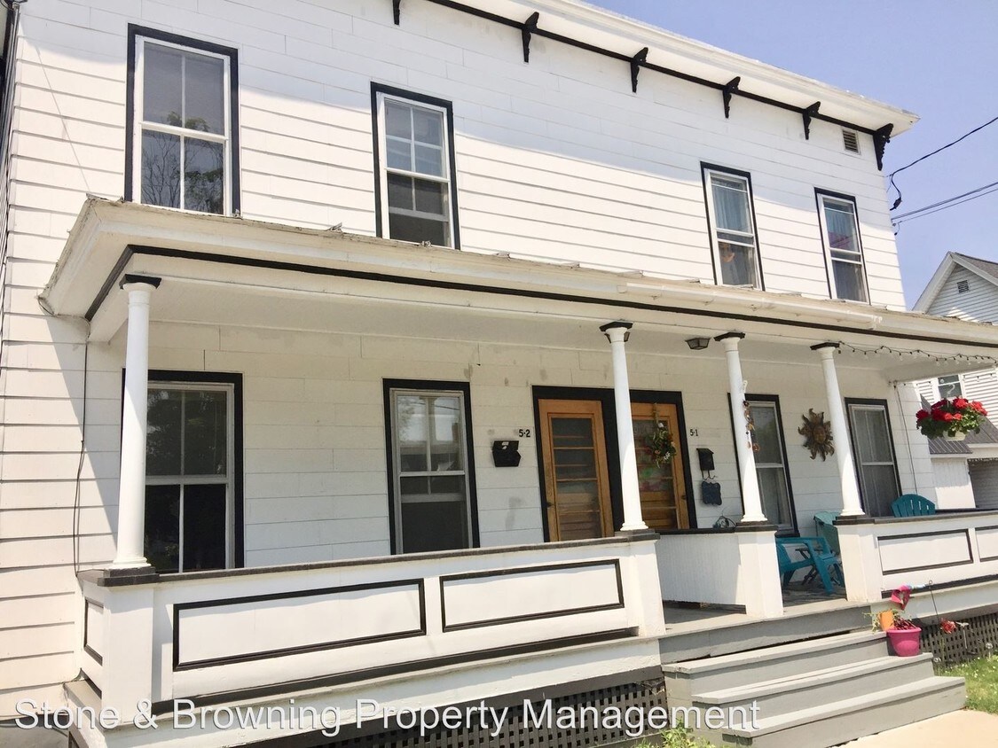 5 Howard St, Barre, VT 05641 Condo for Rent in Barre, VT