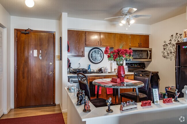 1HAB, 1BA - 700ft² - Cocina - Heritage Estates
