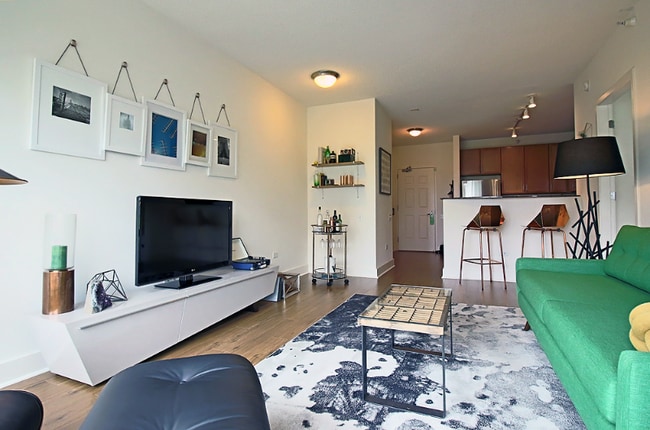 Foto del edificio - 966 S Clark St