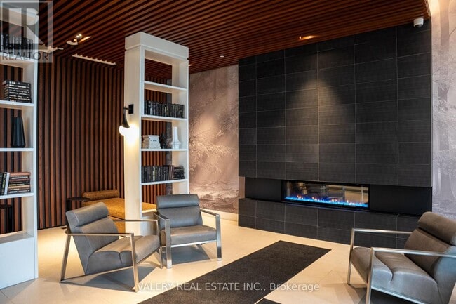 Building Photo - 297 Oak Walk Dr