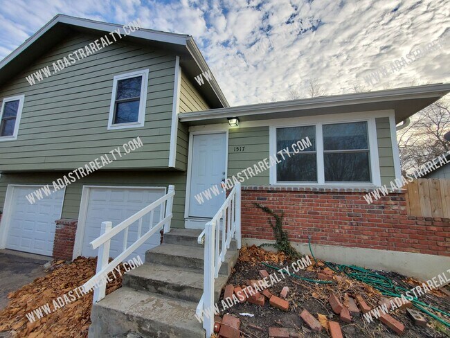 Building Photo - 1517 E Elizabeth St