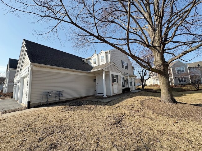 Building Photo - 2611 Cedar Glade Dr