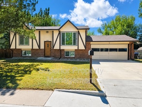 Building Photo - 4800 King Arthur Way