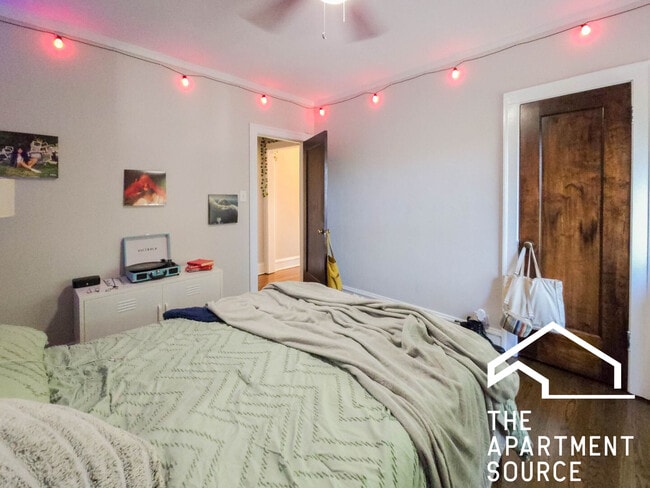 Foto del edificio - 5069 N Wolcott Ave