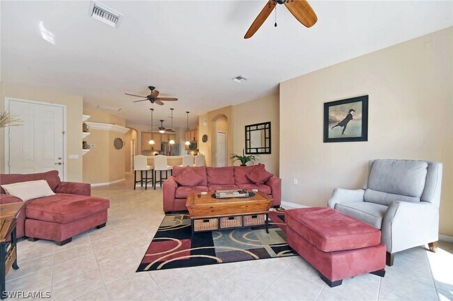 Building Photo - 9241 Aviano Dr