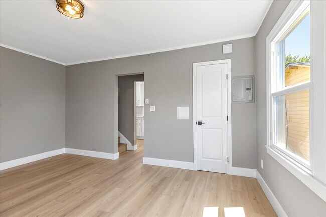 Foto del edificio - 5284 Belvedere St