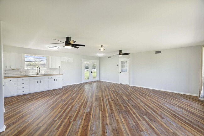 Photo - Lake Dock Waterfront Home