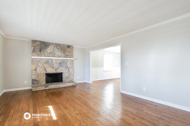 Foto del edificio - 3493 Miller Pl