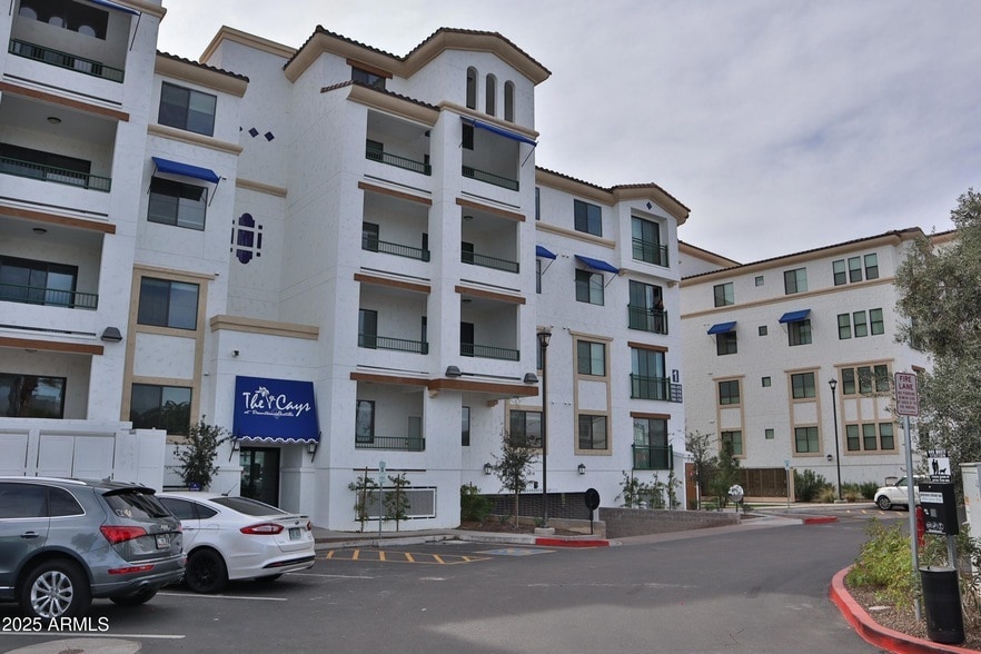 Primary Photo - 2511 W Queen Creek Rd