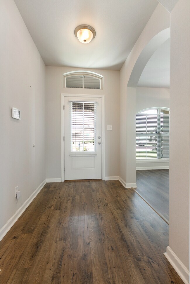 Building Photo - Beautiful 3/2 in Slidell, LA