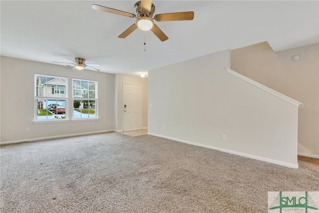 Building Photo - 6 Holly Springs Cir