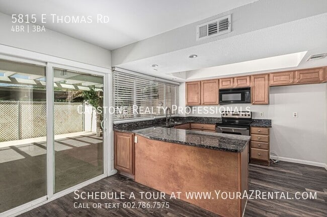 Foto del edificio - 5815 E Thomas Rd