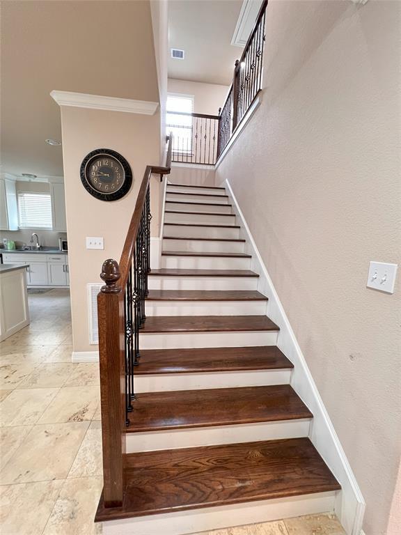 Building Photo - 3803 W Orem Dr
