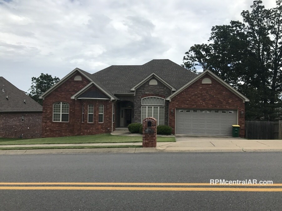 1840 Oakbrook Dr, Sherwood, AR 72120 House Rental in Sherwood, AR