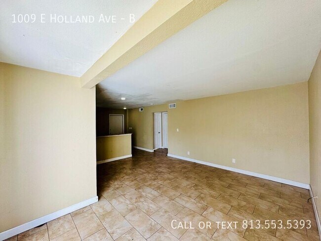 Foto del edificio - 1009 E Holland Ave
