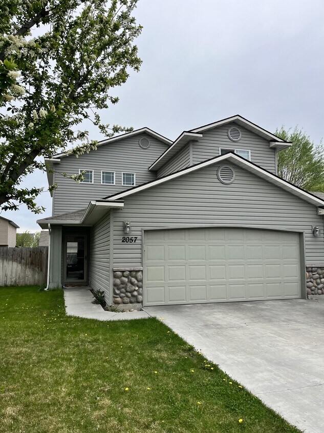 2057 W Shy Creek Pl, Nampa, ID 83686 House Rental in Nampa, ID