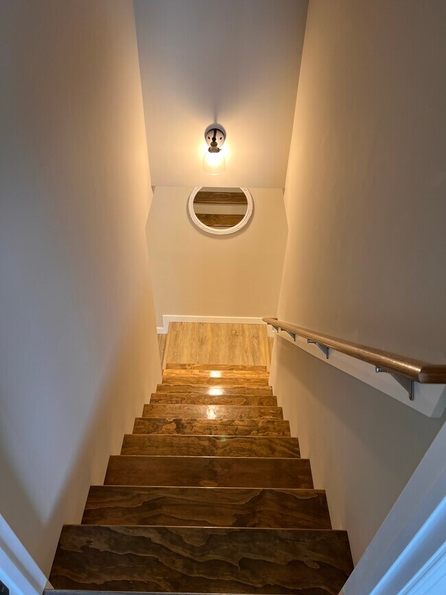 Building Photo - 25427 Wexmouth Dr