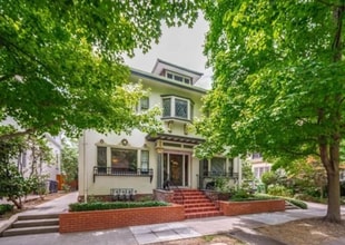 Building Photo - 2110 G St