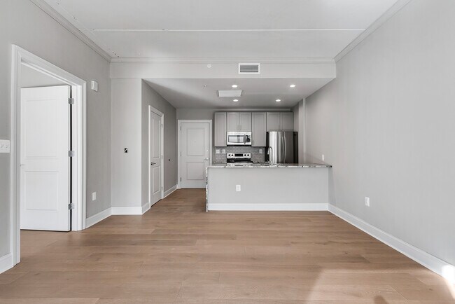 60 N 23rd St, Philadelphia, PA 19103 