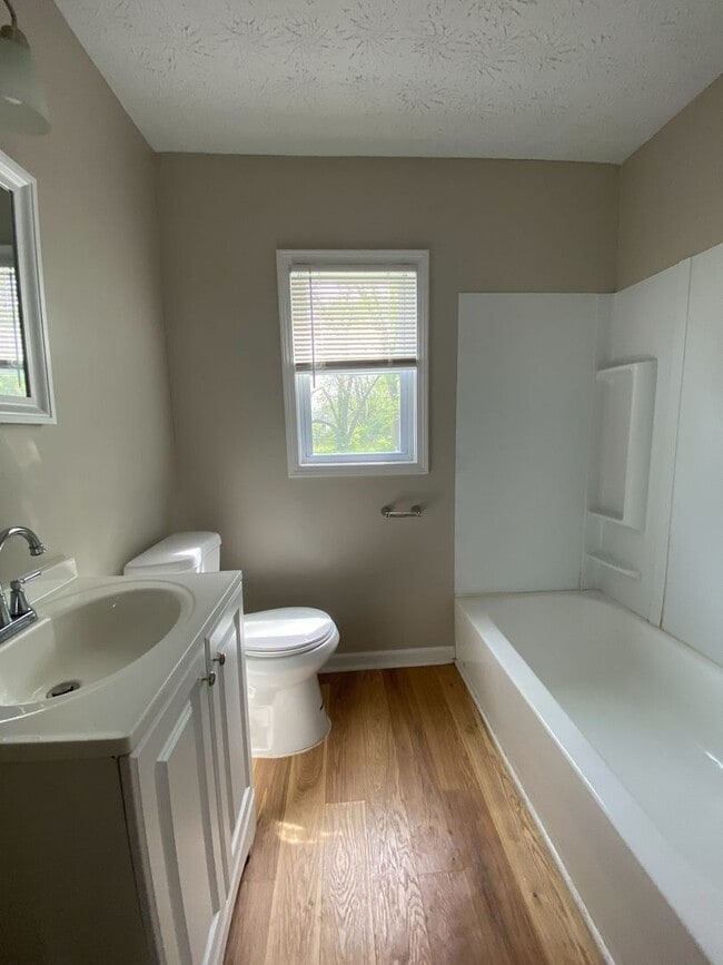 Building Photo - A single-family home located in the vibran...