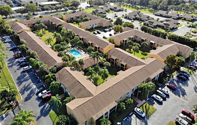 Building Photo - 12650 Kenwood Ln