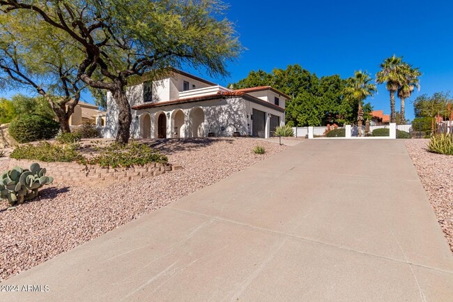 Building Photo - 15304 E Verbena Dr