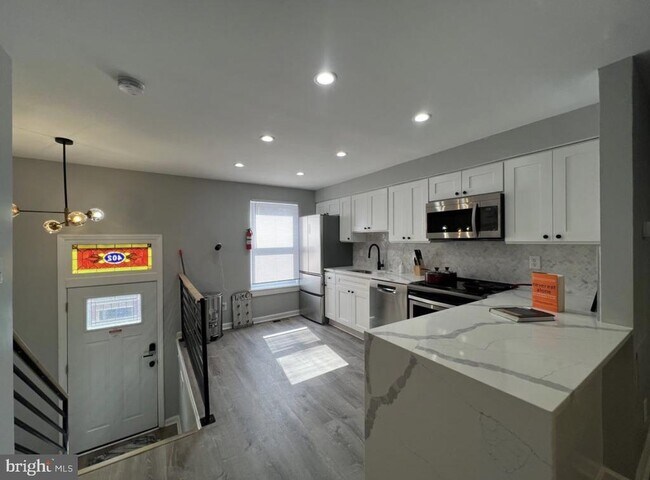 Foto del edificio - 402 N Chapel St