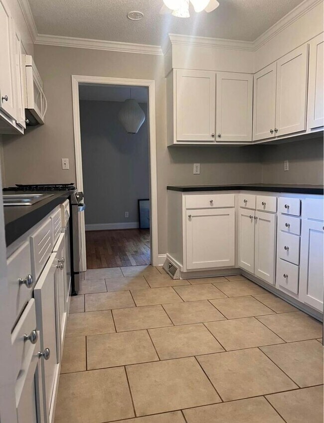 Foto del edificio - Charming 3 Bed Home in Greensboro