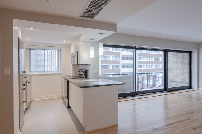 Photo du bâtiment - 3435 Rue Drummond